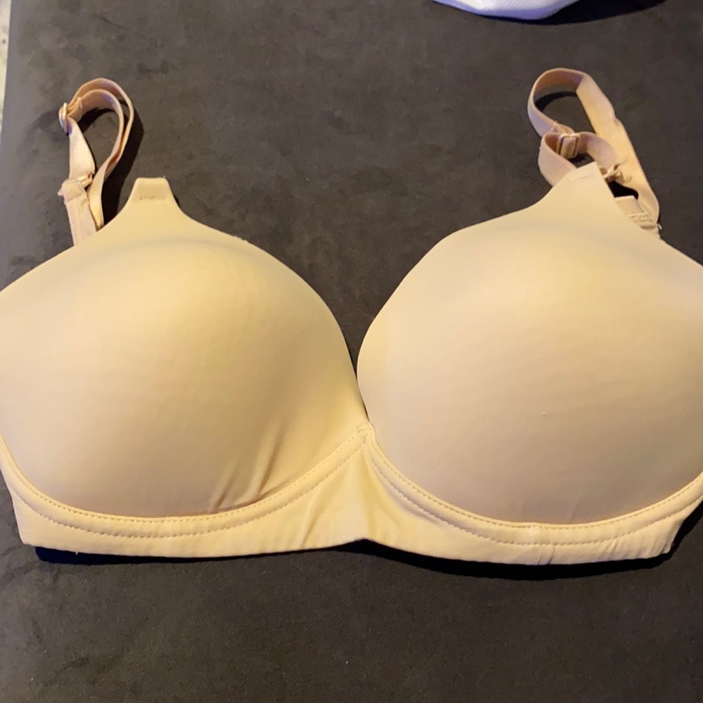 Wireless nursing bra